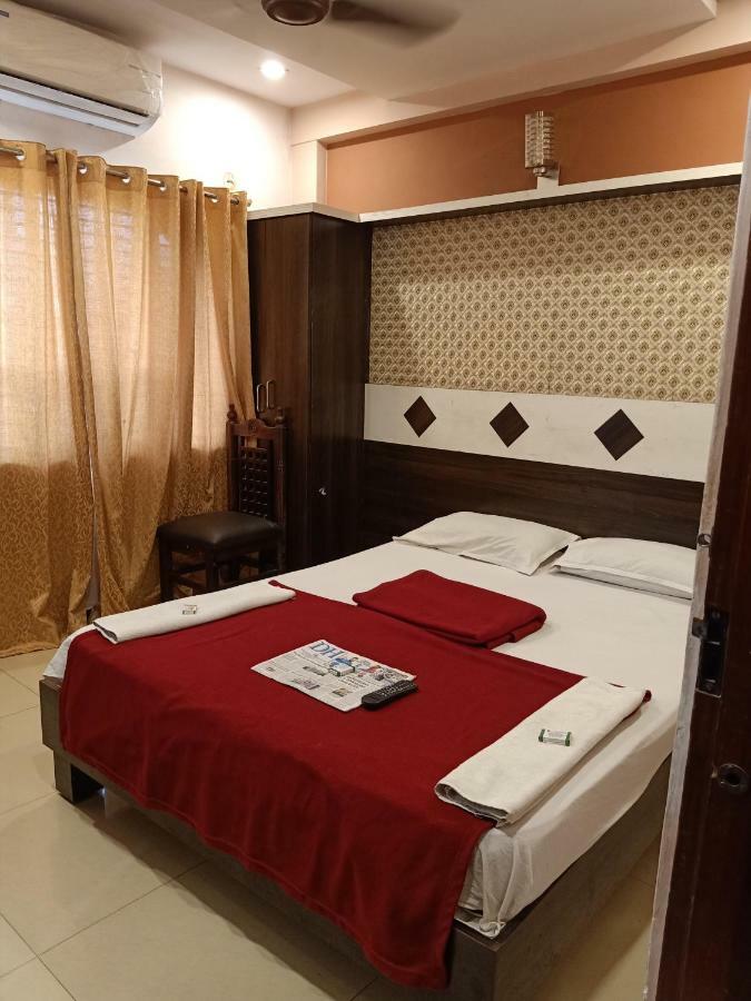 Hotel Sangeeth Lodging Mysore Exterior foto